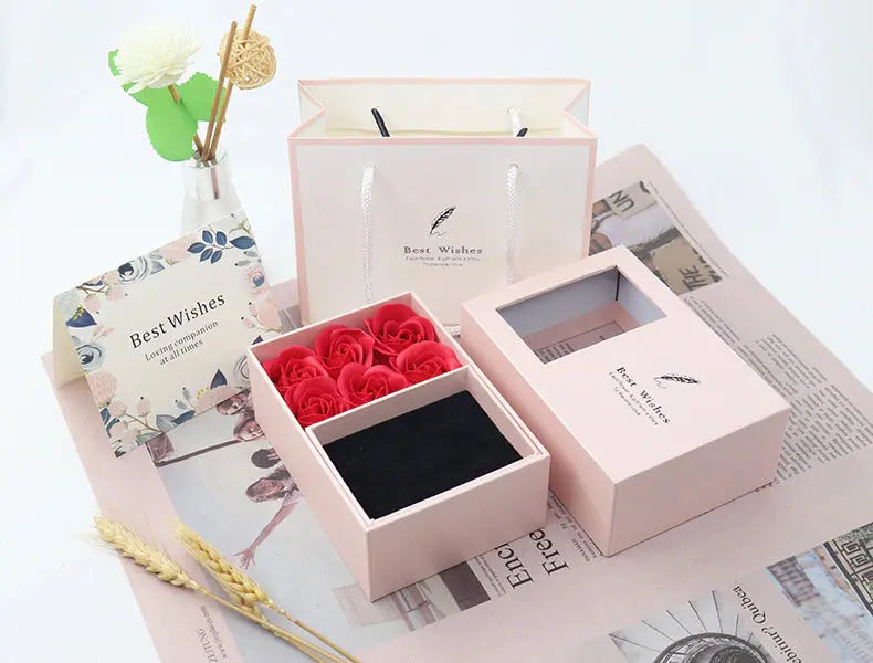 Sieraden giftbox met rozen